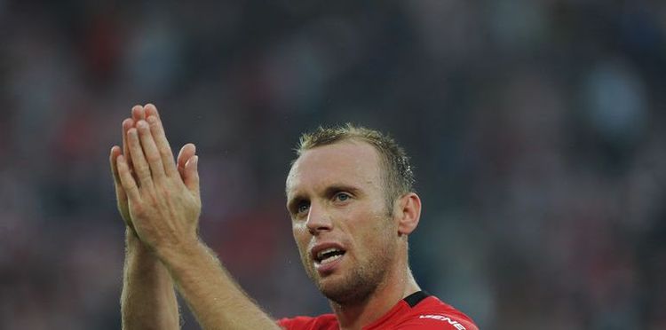 Питерская «компенсация» красно-белым?