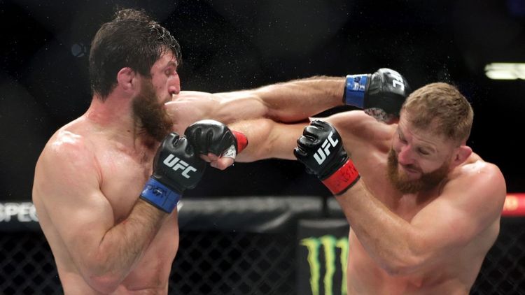 Антироссийский заговор в UFC продолжается. На этот раз пострадал Анкалаев