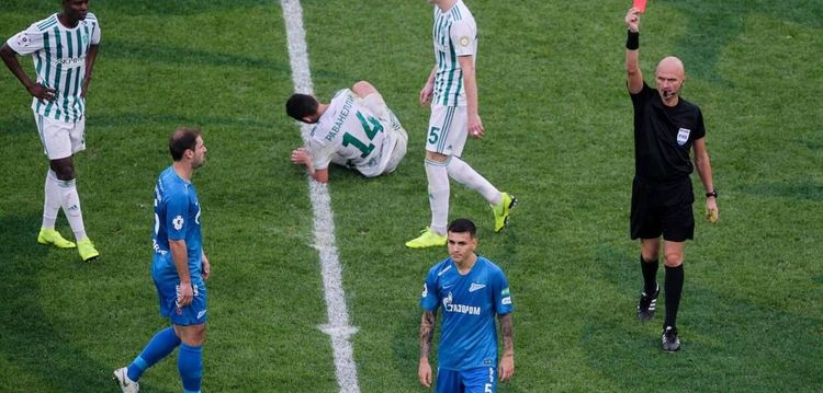 Борис Игнатьев: Если Семак поставит Паредеса на игру с «Бордо», тот будет чувствовать себя незаменимым