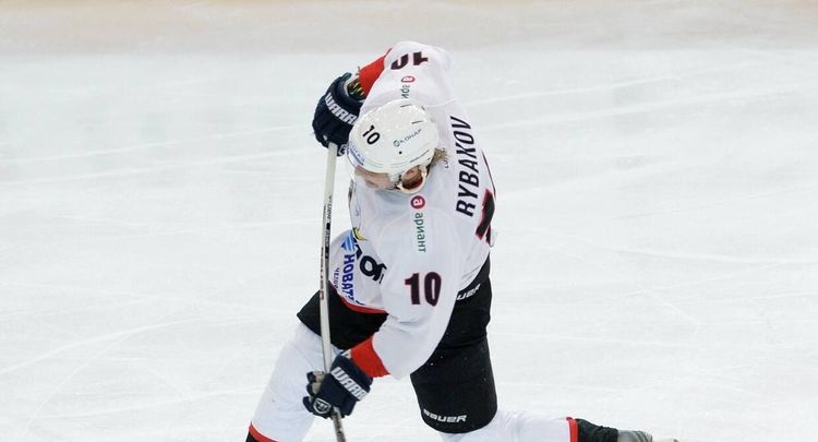 Нападающий московского «Динамо» Александр Рыбаков: Поначалу мешала излишняя осторожность