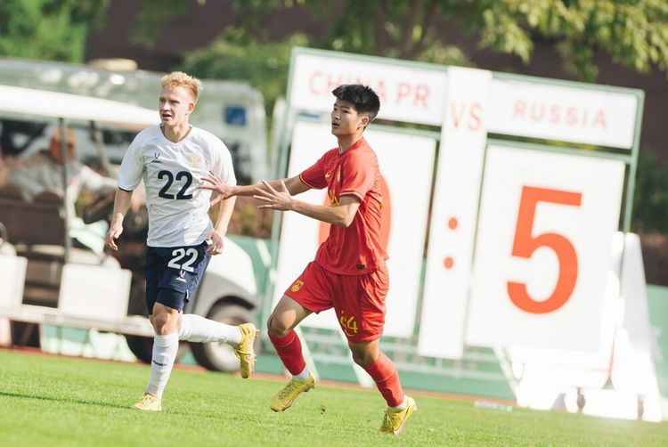 «В РПЛ такого ни разу не встречал»! Как сборная России выиграла два матча в октябре