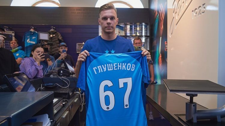 Глушенков помог организовать гол в дебютном матче за «Зенит». Россиянин станет игроком основы?