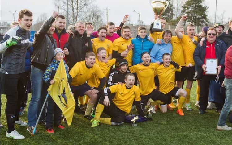 Нападающий «Фаворита» Александр Петухов: В Выборге могут играть команды второго дивизиона