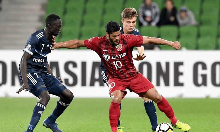 Халк, похоже, заскучал в Китае. Забил всего четыре гола за половину чемпионата