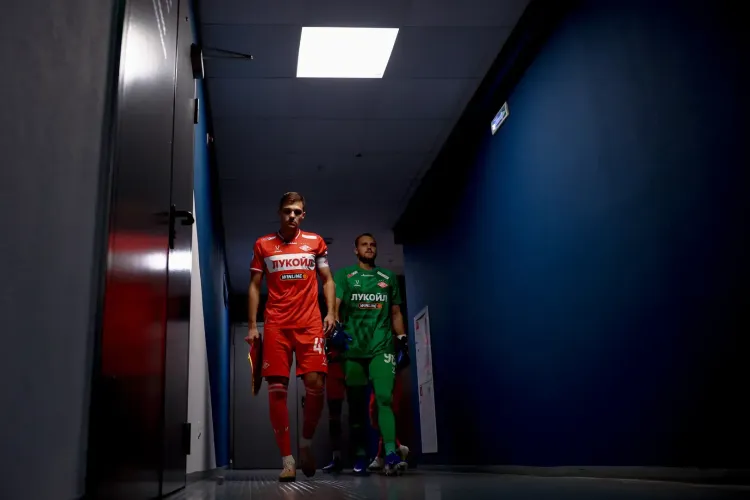 Пять игроков «Спартака» провалили матч с «Зенитом». Летом с ними стоит расстаться