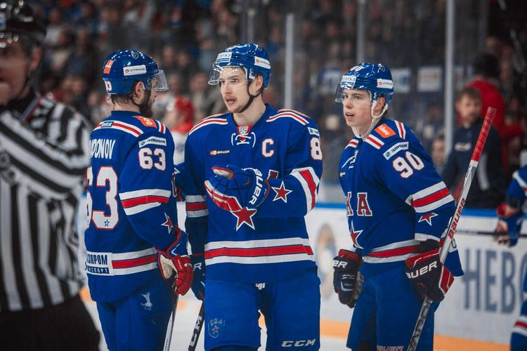 Олимпийский чемпион Анатолий Семенов: В плей-офф нельзя выигрывать одним звеном