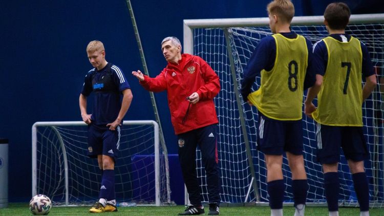 Хомуха – о работе тренером: Если не будет интересных вариантов, не возобновлю карьеру в 2026 году