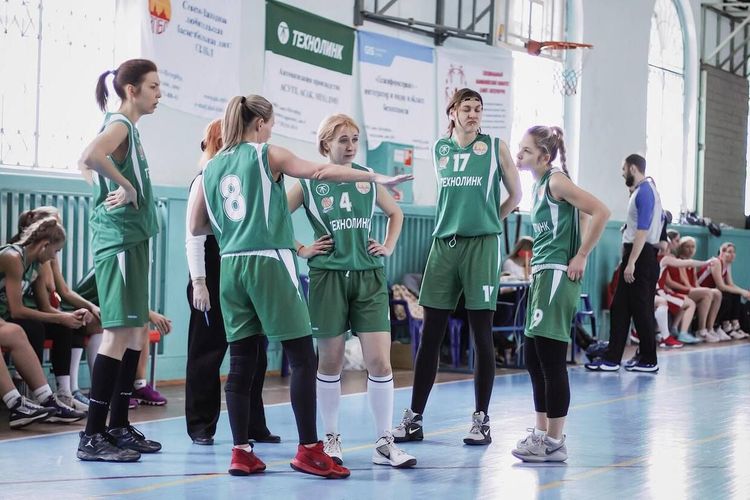 СЗЛБЛ: завершающие игры регулярного чемпионата и итоги четвертьфиналов плей-офф