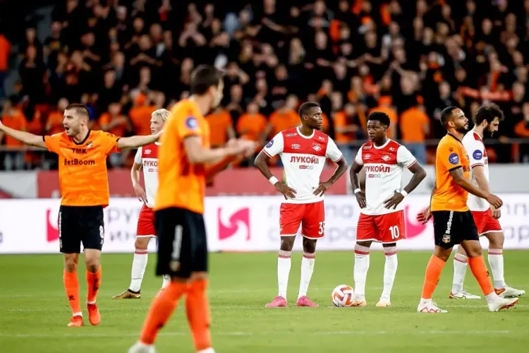 У «Спартака» нет характера. Этой слабостью «Зенит» может воспользоваться