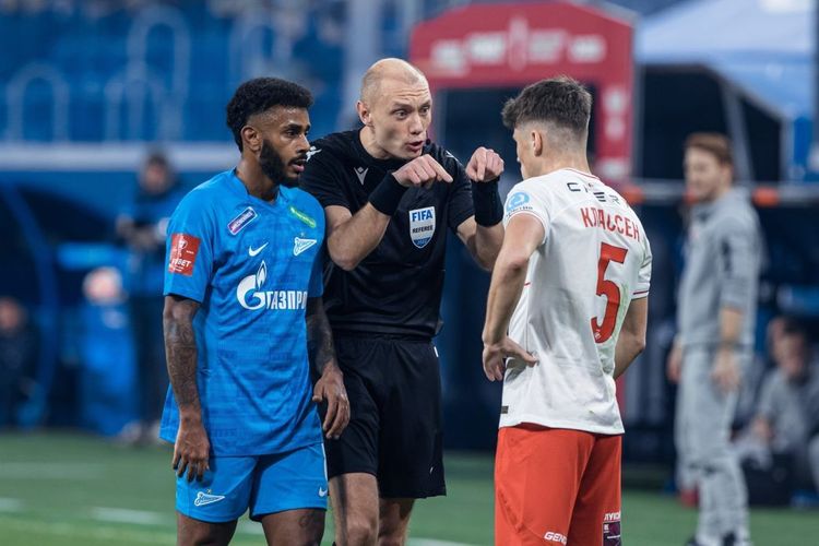 У «Спартака» есть одно важное преимущество над «Зенитом» на финише сезона РПЛ. Оно повлияет на золотую гонку?