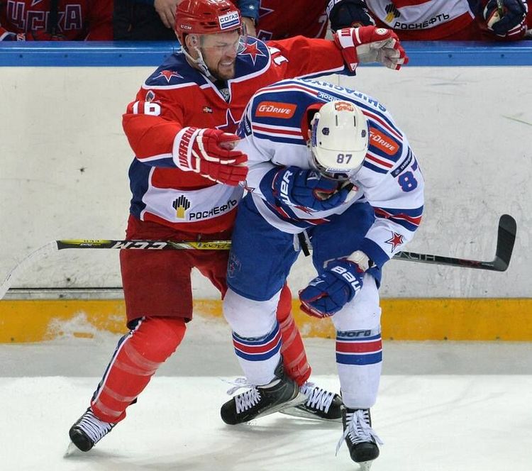 Нападающий ЦСКА Джефф Плэтт:  Жена не в восторге от моей бороды