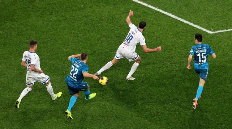 «Зенит» перед «Бенфикой» провел тренировку на опустевшем стадионе, фанаты почти ничего не пропустили