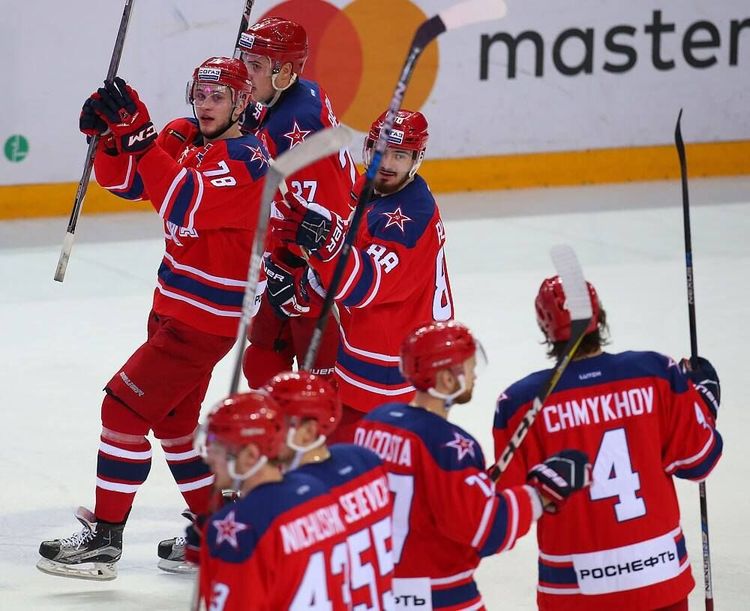 Армия идет в ногу