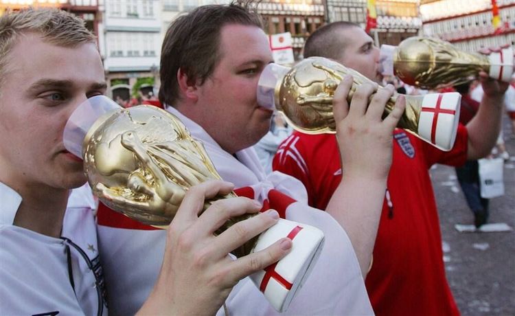 Пить или не пить: за и против пива на российских стадионах