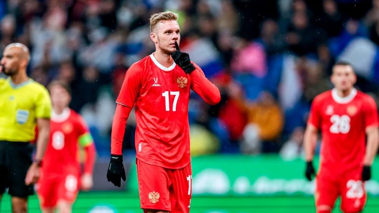 Глушенков – игрок основы, Соболеву нет места в сборной. Как Карпин использует футболистов «Зенита»