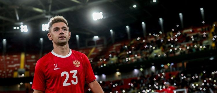 У Карпина есть любимчик в «Зените». Он не играет в РПЛ, но все равно вызывается в сборную