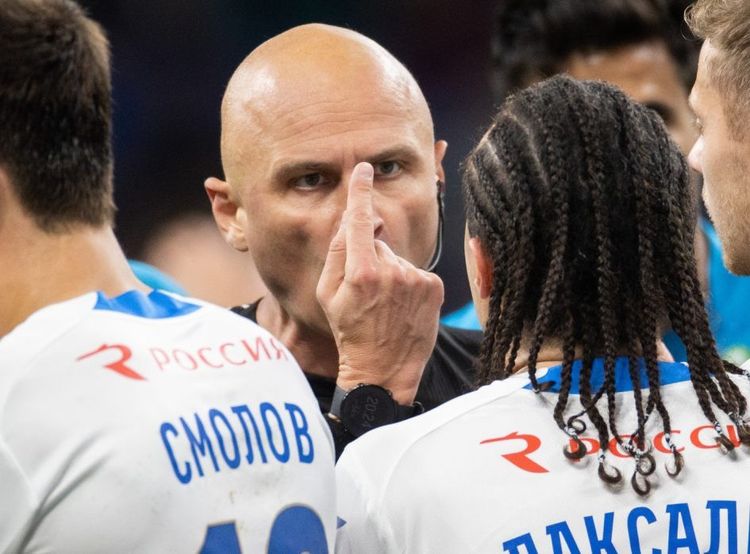 «Динамо» зря ноет по поводу работы Карасева. Они проиграли «Зениту» не из-за судьи