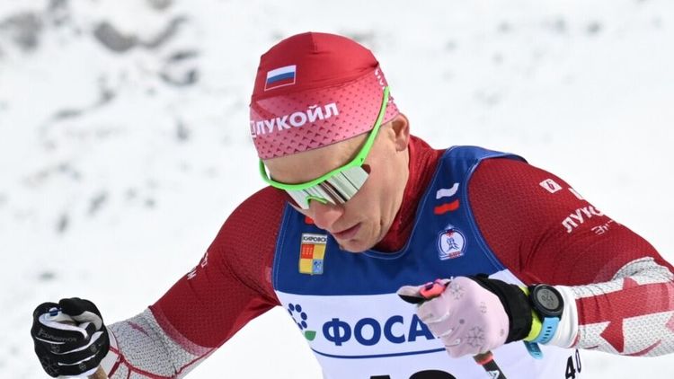 Бородавко оправдал усталостью вылет Большунова в четвертьфинале спринта на Кубке России