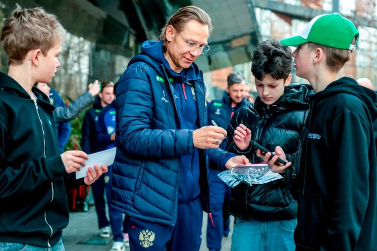 Валерий Карпин будет следить за воспитанниками «Зенита» на матче против «Ростова» в ЮФЛ