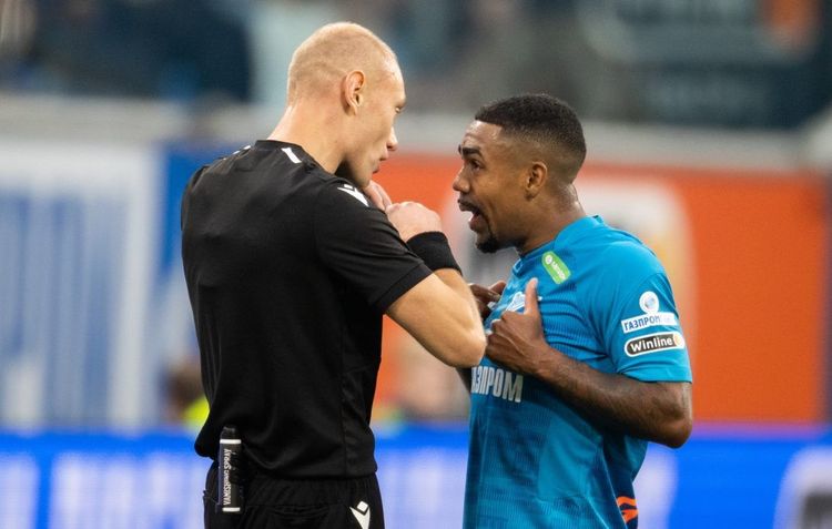 Судья не поставил два пенальти в ворота «Зенита». Разве это причина поражения «Ростова» в Петербурге?