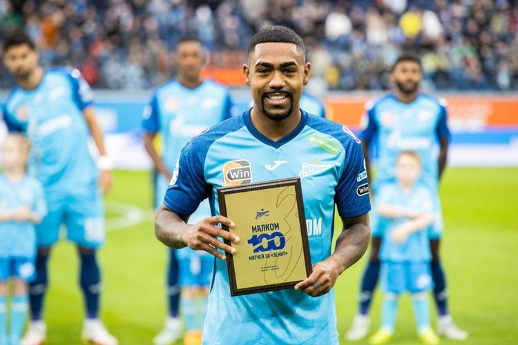 «Зенит» с трудом обыграл «Химки»! Дубль Малкома в юбилейном матче порадовал рекордное число болельщиков в эпоху Fan ID