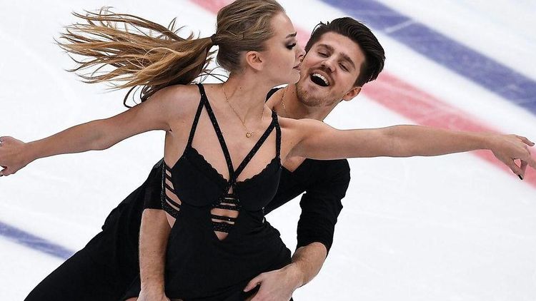 Дуэт Степанова - Букин выиграл ритм-танец в Финале гран-при России – 2025/2026