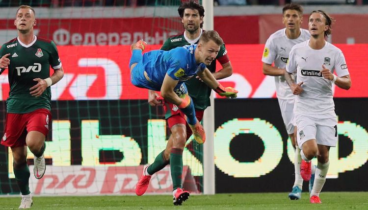 Мог стать баскетболистом, но выбрал футбол. Как Сафонов стал основным вратарем «Краснодара»