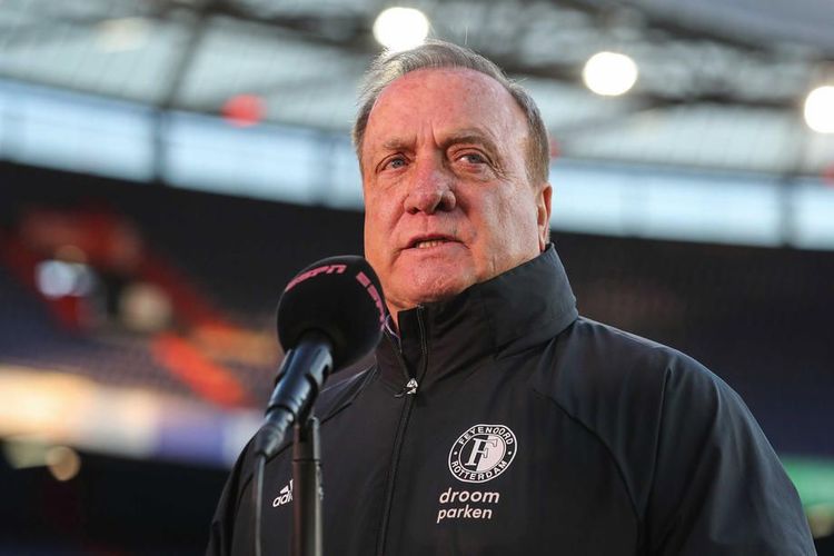 Адвокат завершил тренерскую карьеру после ухода из сборной Кюрасао