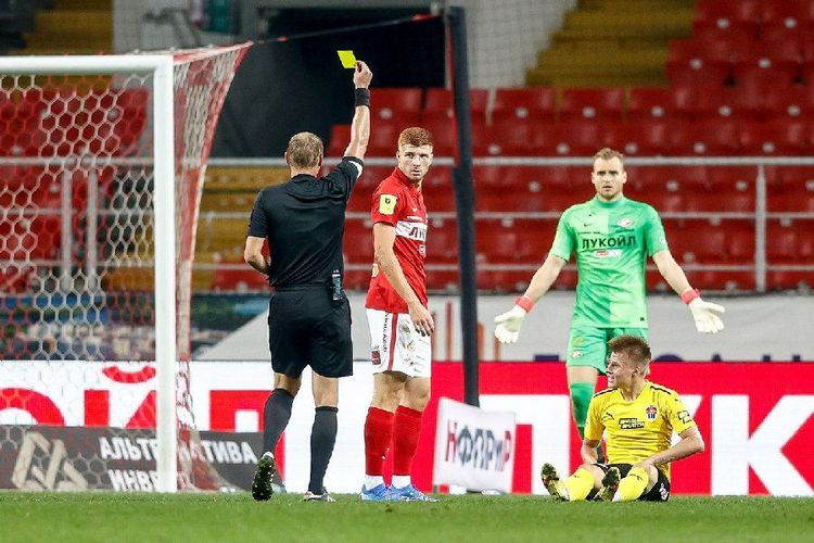 Новичок «Спартака» начал с результативной ошибки. Какое будущее ждет Кофрие?