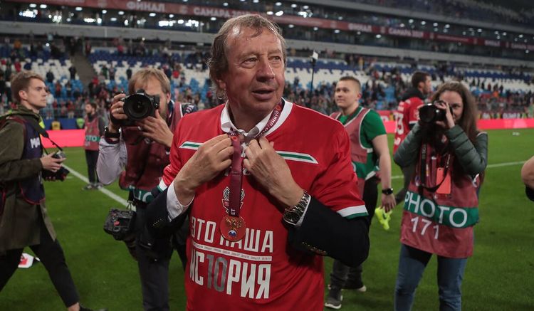 Семин участвовал в первом чемпионате России. С кем он конкурировал?