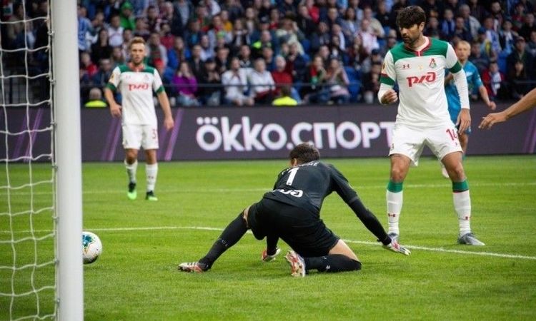 Лунев надежнее Гильерме в новом сезоне. Чего ждать от противостояний игроков «Локо» и «Зенита»?