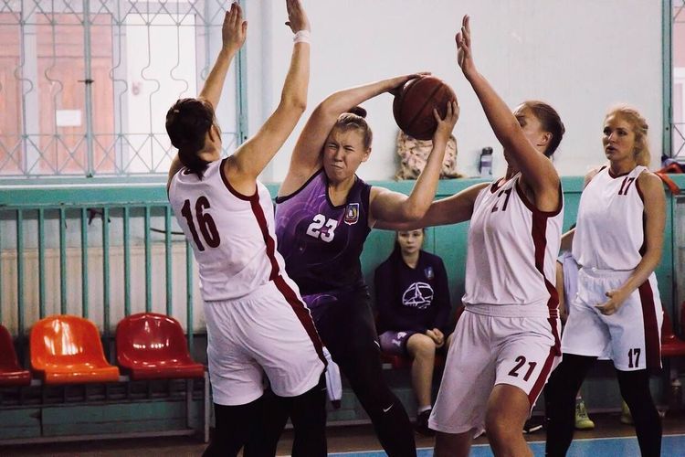 В борьбу вступили студентки
