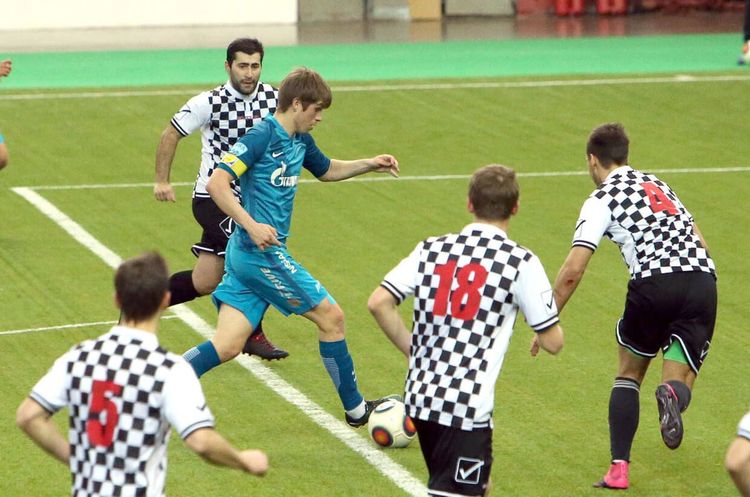 14 голов, Евсеев и барабаны