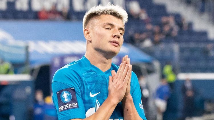 Нападающий «Зенита» Мостовой – о  попытке похищения: Не поднимал панику