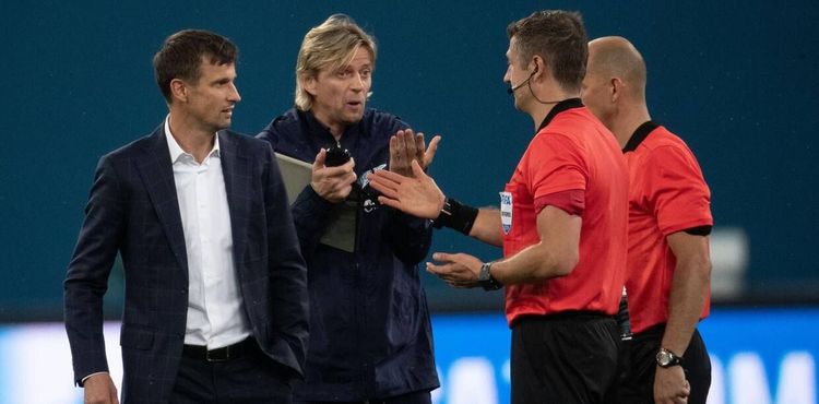 Нельзя сваливать все проблемы «Зенита» на судью. Нам есть что спросить с Семака и Азмуна