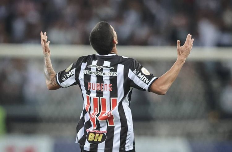 «Спартак» и «Динамо» поборются за бразильца. Зачем московским командам одноклубник Халка?