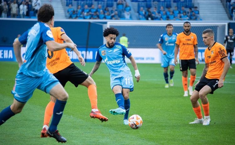 «Зенит» едет в гости к «сладкой булочке». Сможет ли «Урал» одержать первую победу над петербуржцами?