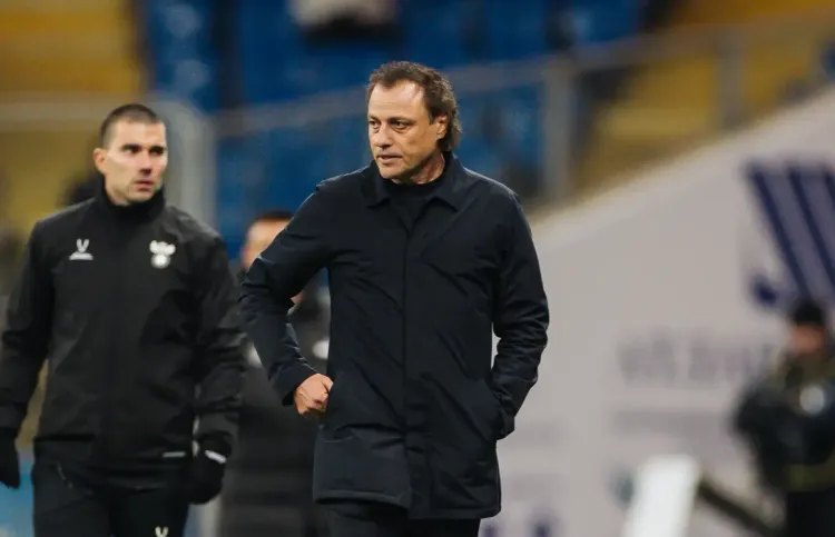 Тренер «Енисея» призвал сдержано относиться к Гусеву