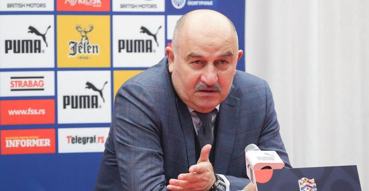 Черчесов знает, что такое «золотой актив». Почему возник конфликт в сборной России?