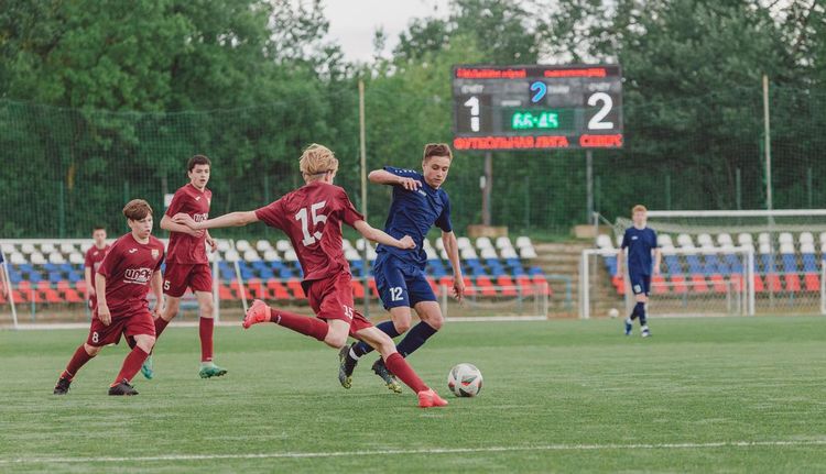 Итоги первого месяца ЮФЛ Северо-Запад