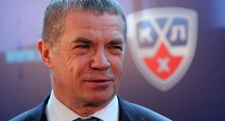 Новый руководитель «Зенита» Александр Медведев превратит хоккей в футбол?