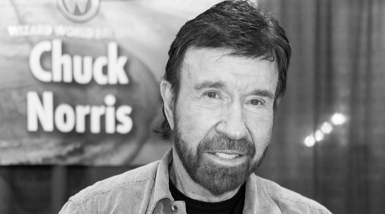 Джефф Монсон отдал дань уважения, ушедшему из жизни Чаку Норрису