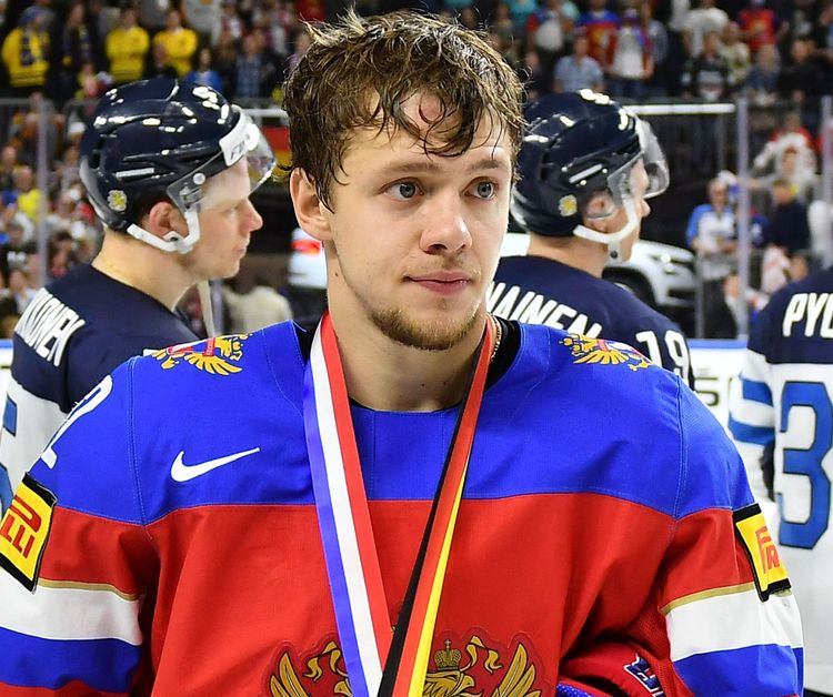 Панарин: «Как будто гора с плеч свалилась. Приятно видеть, что наши болельщики счастливы»