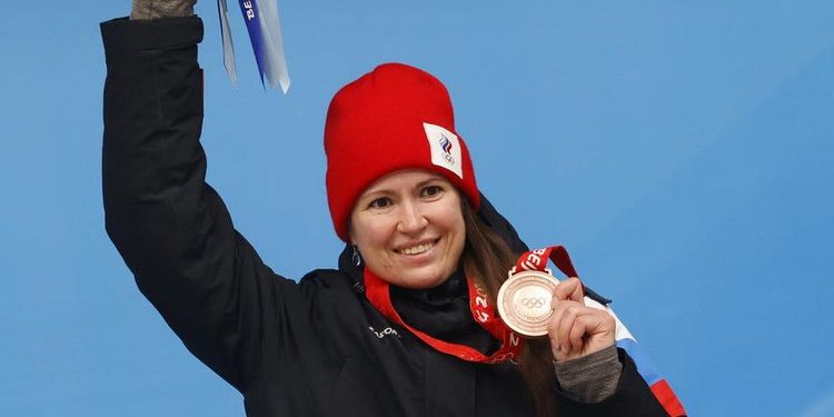 Победила чемпионку мира, тренируясь на костылях. Душераздирающая история саночницы Татьяны Ивановой
