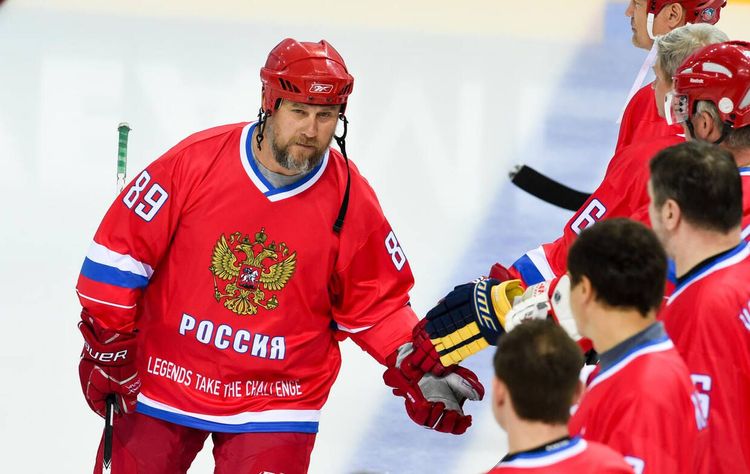 Александр Могильный: «Красная машина»?! Пусть хоть «Ладой Калиной» назовутся — был бы результат