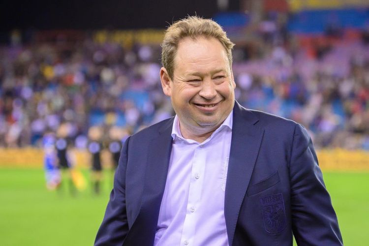 Веретенников может стать помощником Слуцкого в «Шанхай Шэньхуа»