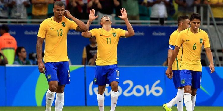 Неймар нашел новых друзей