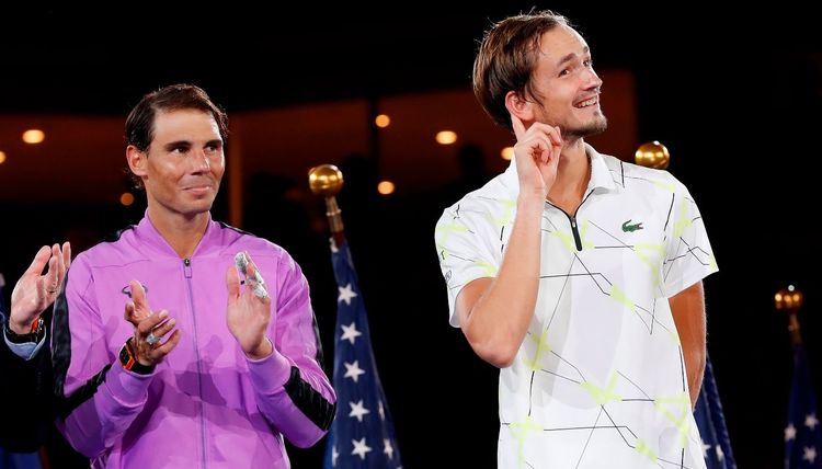 Медведев – Надаль в финале Australian Open: где смотреть, чего ждать и какие шансы