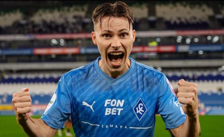 Михаил Галактионов настаивает на трансфере Ивана Олейникова в «Локомотив» зимой