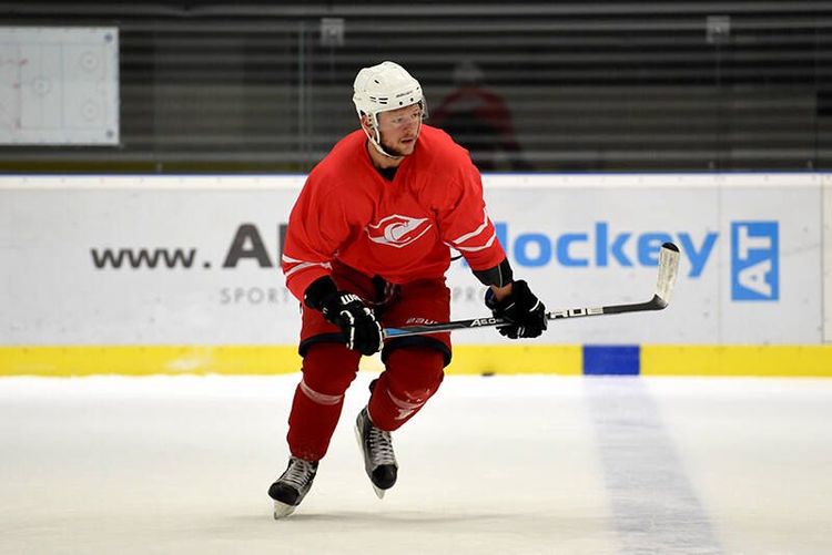 Евгений Кулик:  Сорокин — хороший вратарь, но нервы ни у кого не железные